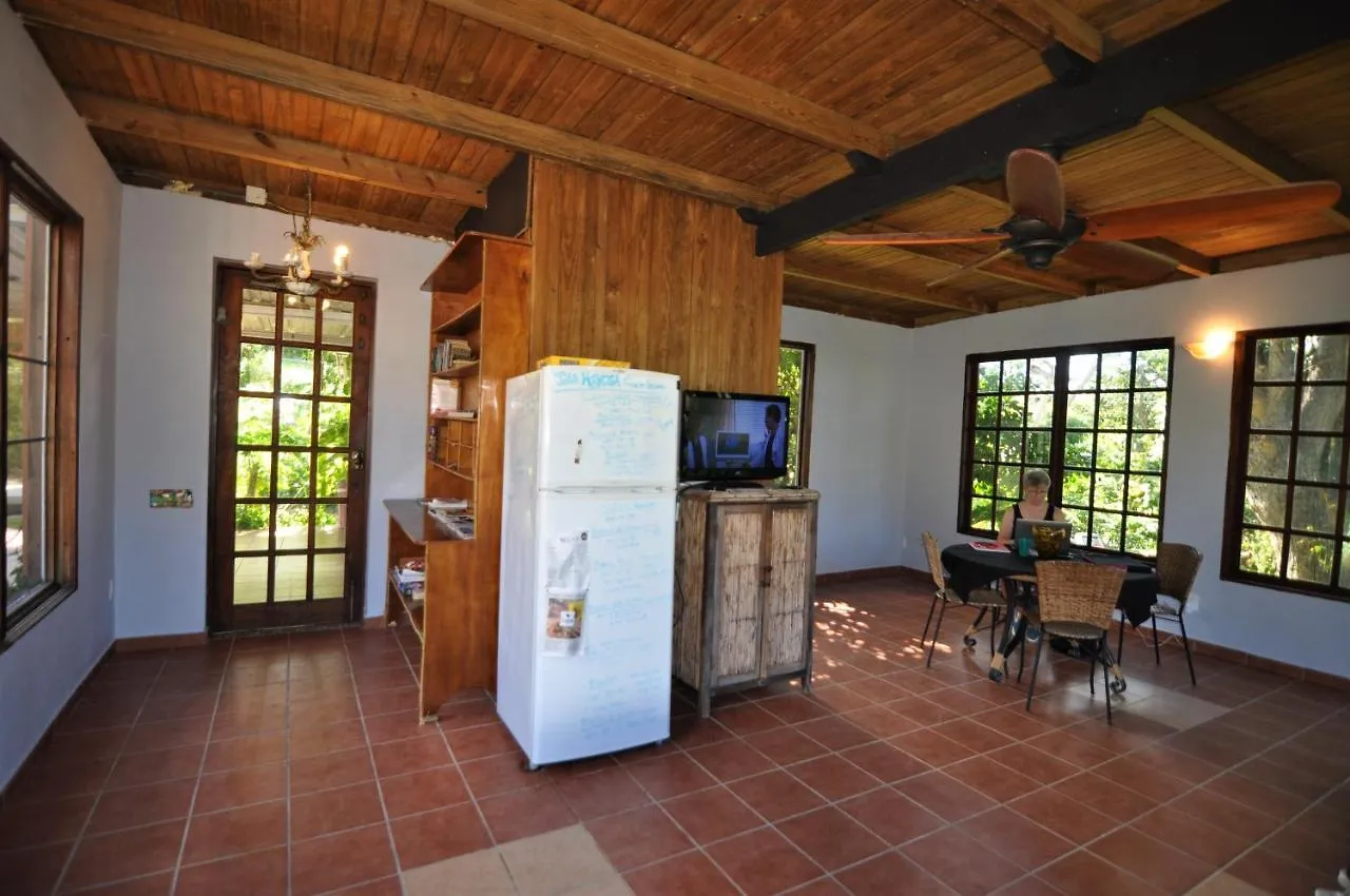 Isla Hermosa Guesthouse Vieques Gasthof